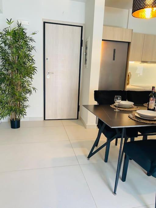 New 2Bd Aprt With Shared Rooftop Pool D3 Atene Esterno foto